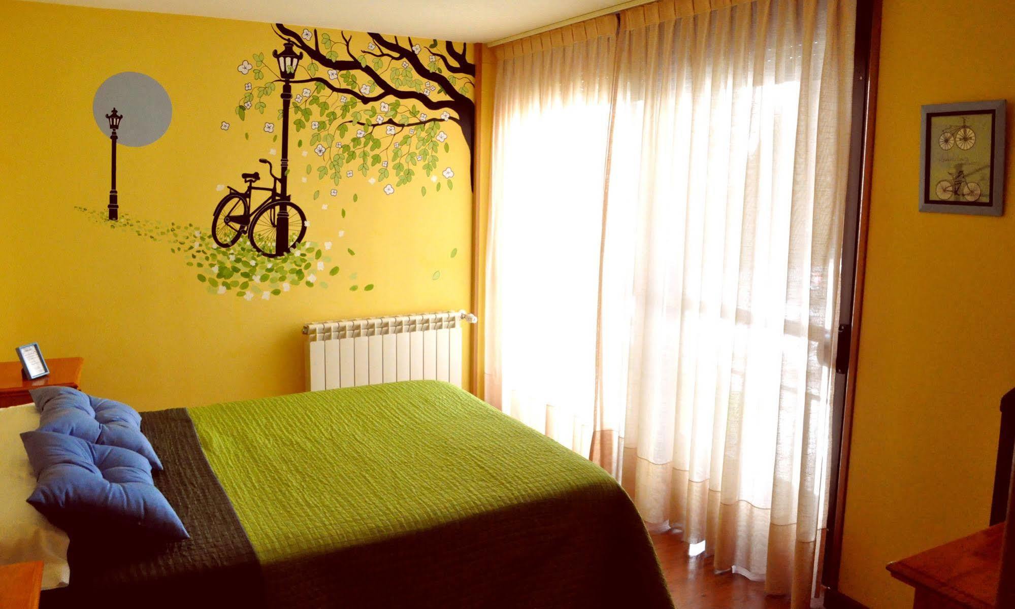 Hotel Brios Луго Экстерьер фото